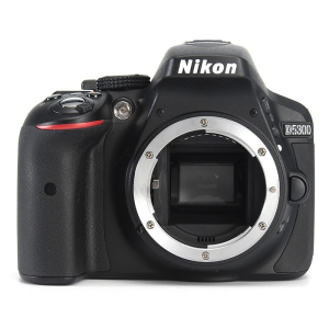 Nikon D5300 - Likenew (Body Only) Nikon D5300 - Likenew (Body Only)