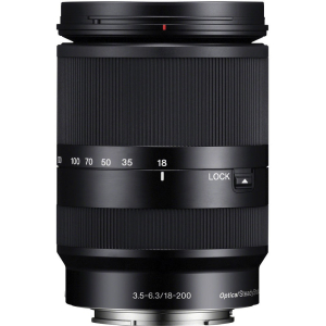Sony E 18-200mm f/3.5-6.3 OSS LE - Likenew 95% Sony E 18-200mm f/3.5-6.3 OSS LE - Likenew 95%