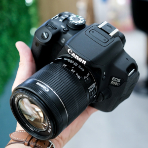 Canon EOS 700D  + kit 18-55mm - Likenew (2nd)