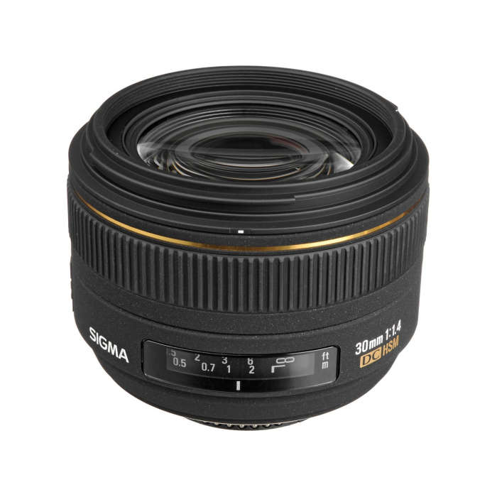 Sigma 30mm f/1.4 EX DC HSM for Nikon - Likenew 95% Sigma 30mm f/1.4 EX DC HSM for Nikon - Likenew 95%