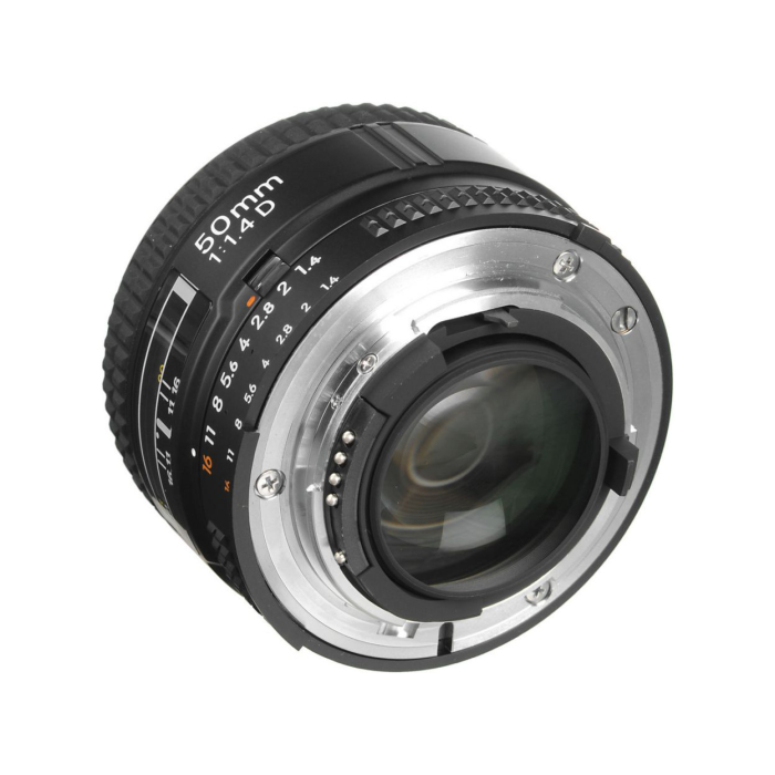 Nikon 50mm f/1.4D - Likenew 96% Nikon 50mm f/1.4D - Likenew 96%