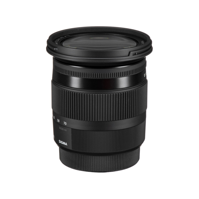 Sigma 17-70mm f/2.8-4 DC Macro OS HSM for Nikon - Likenew 95% Sigma 17-70mm f/2.8-4 DC Macro OS HSM for Nikon - Likenew 95%