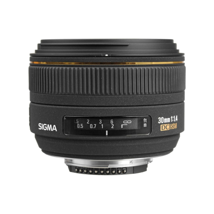 Sigma 30mm f/1.4 EX DC HSM for Nikon - Likenew 95% Sigma 30mm f/1.4 EX DC HSM for Nikon - Likenew 95%