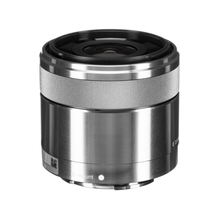 Sony E 30mm f/3.5 Macro - Likenew 95%