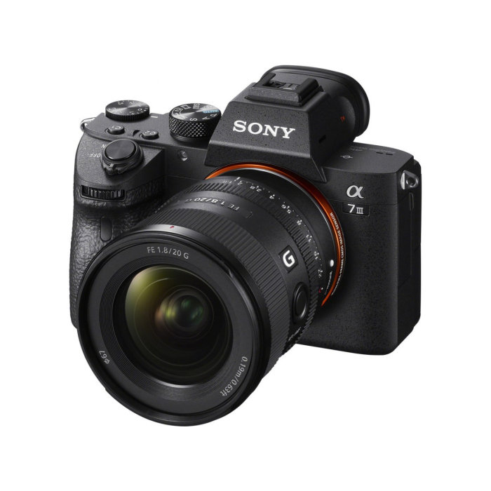 Sony FE 20mm f/1.8 G - Likenew