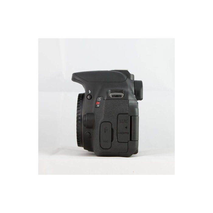 Canon EOS 650D (Rebel T4i/Kiss X6i) - Likenew (Body Only) Canon EOS 650D (Rebel T4i/Kiss X6i) - Likenew (Body Only)