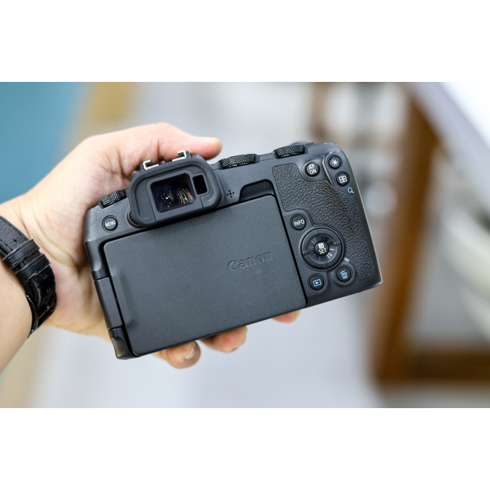Canon EOS RP - (Body) Likenew Canon EOS RP - (Body) Likenew