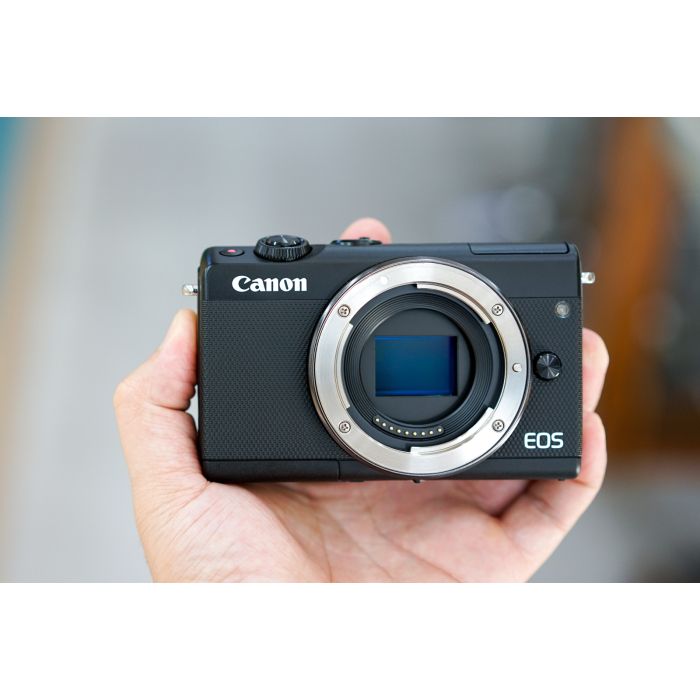 Canon EOS M100 + Kit Lens 15-45mm - Likenew Canon EOS M100 + Kit Lens 15-45mm - Likenew