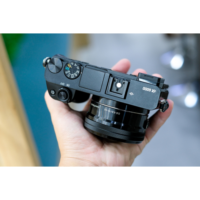 Sony A6000 + kit 16-50mm - Hàng cũ  Sony A6000 + kit 16-50mm - Hàng cũ