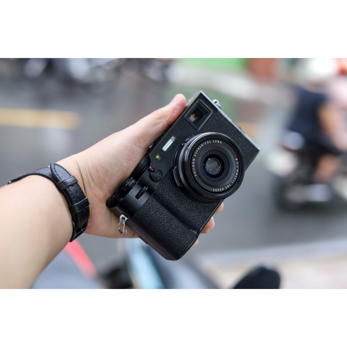 Fujifilm X100V - Black Likenew 