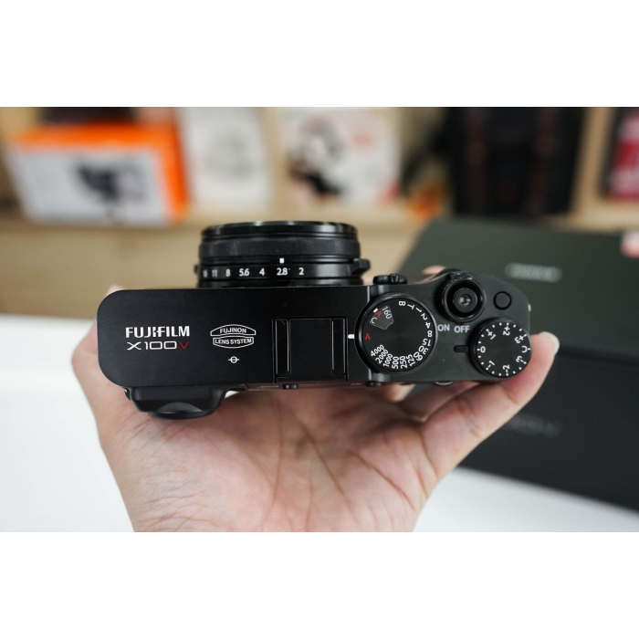 Fujifilm X100V - Black Likenew 