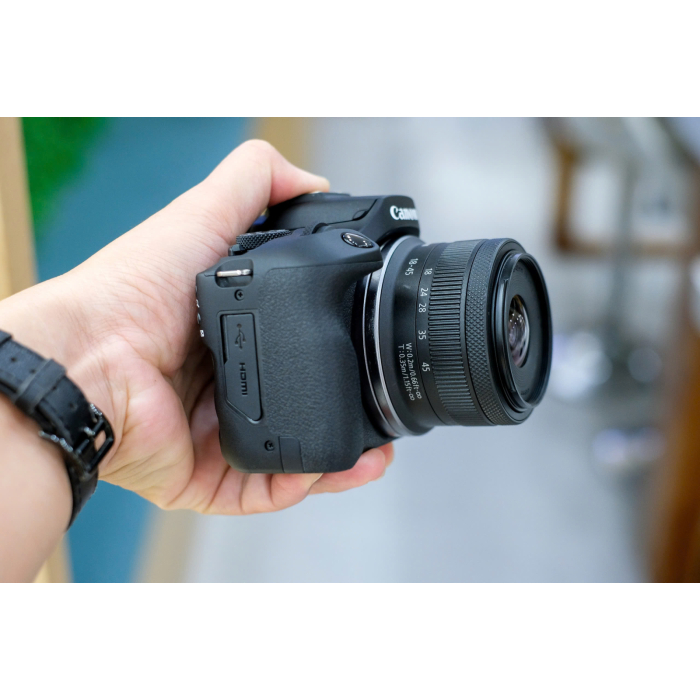 Canon EOS R100 + Kit 18-45mm - Likenew Canon EOS R100 + Kit 18-45mm - Likenew