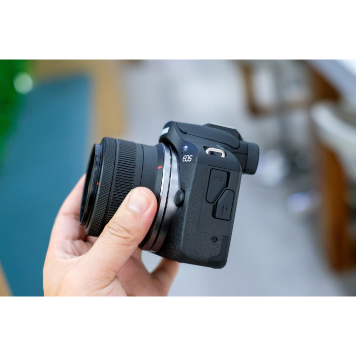 Canon EOS R100 + Kit 18-45mm - Likenew Canon EOS R100 + Kit 18-45mm - Likenew